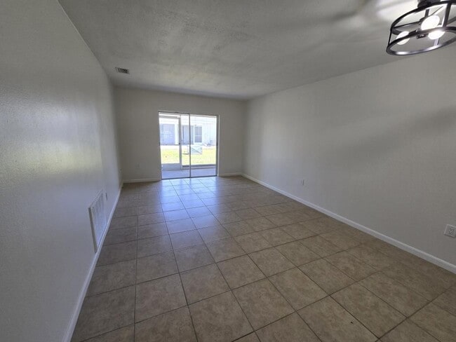 Photo - 2932 Bradley Ct