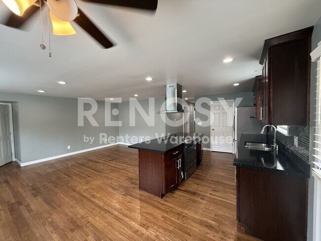 13412 Occidental Ave S