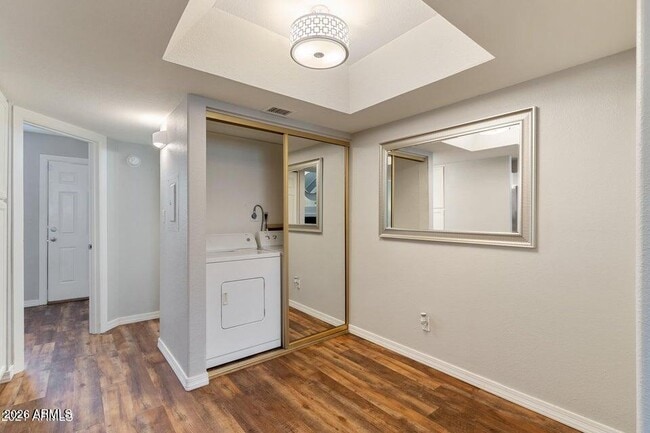 Photo - 1025 E Highland Ave