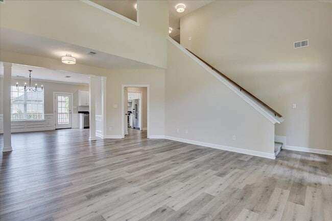 Photo - 614 Ventana Dr