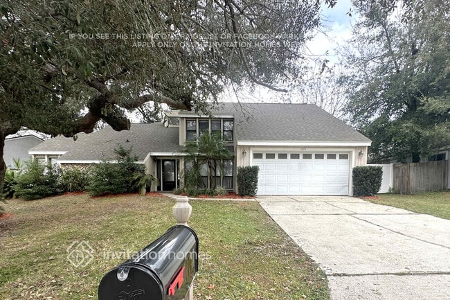 Building Photo - 1074 Windsong Cir