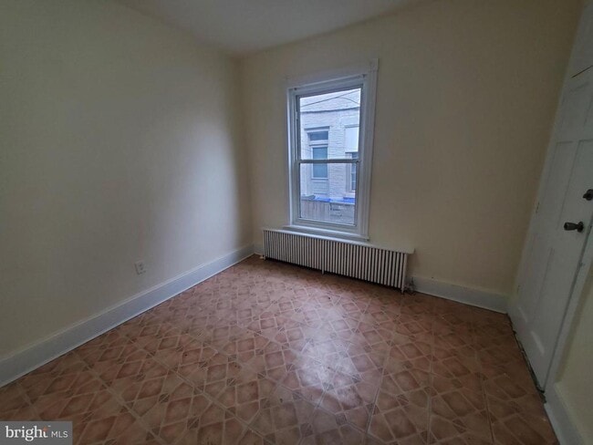 Photo - 315 N 6th St