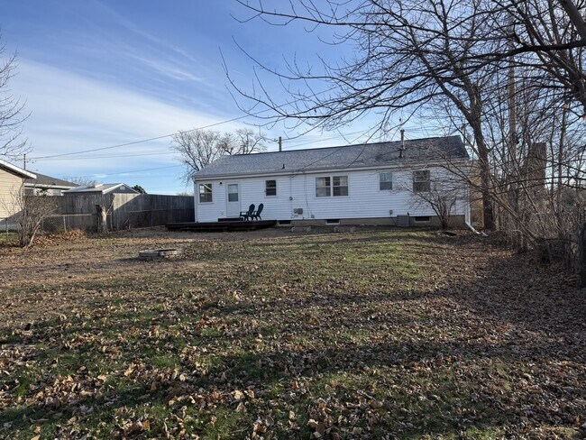 Photo - 541 34th St SE