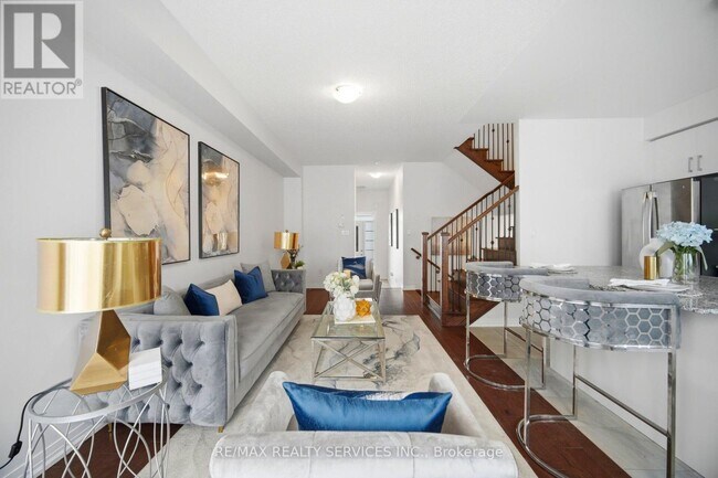 Photo - 6 Landsborough St
