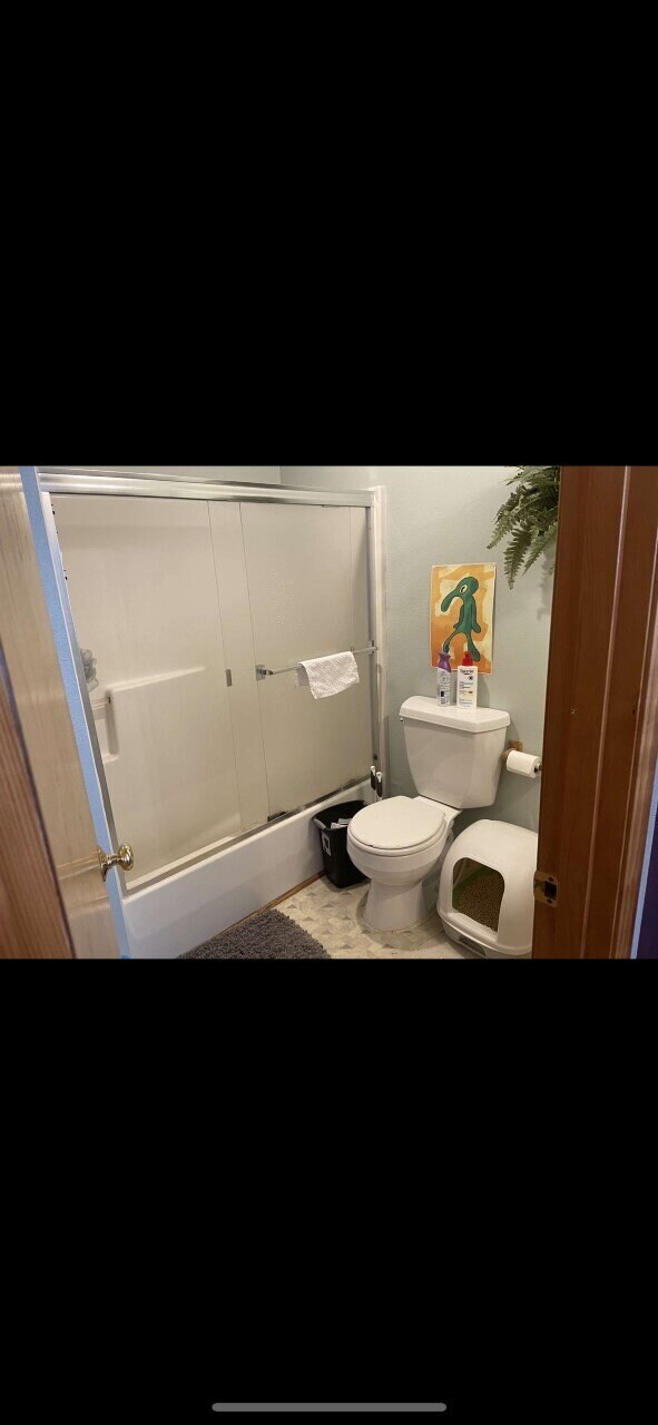 Photo - Steps from Campus, Minutes to Downtown – 4BR Apartment on N Forest St | Pre-Leasing July 2026 Unit #102