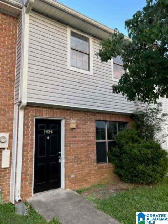 Photo - 1424 Applegate Dr