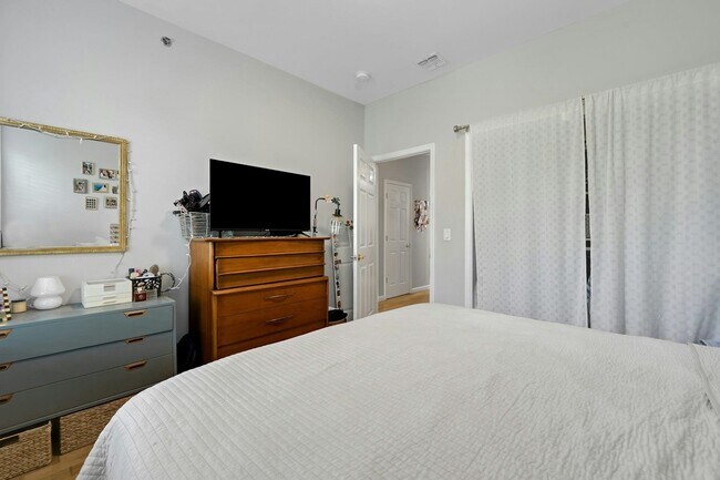 Photo - 42 Prospect St Unit 3C