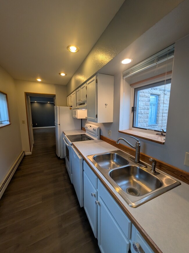 Photo - 1000 Fountain Terrace Dr