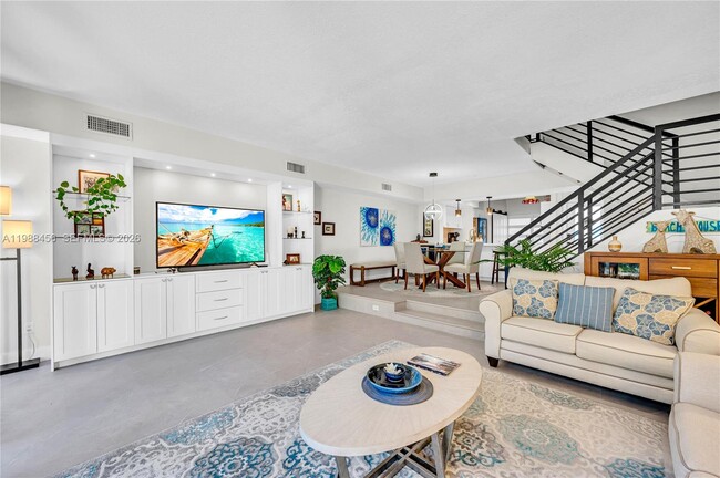 Photo - 7018 SW 53rd Ln