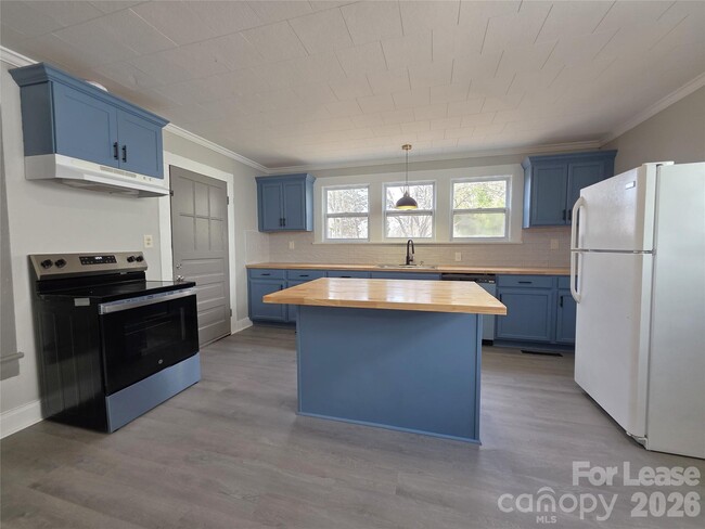 Photo - 1212 N Church St