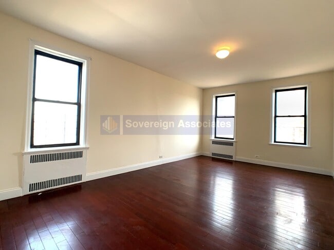 Building Photo - 55 Cooper St Unit 6G Rental