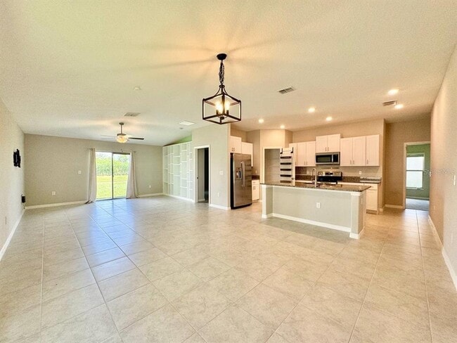 Photo - 7025 King Crk Dr