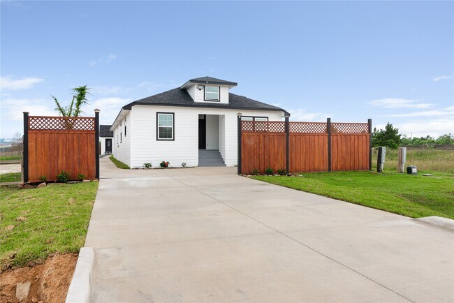 1244 Rd 5705