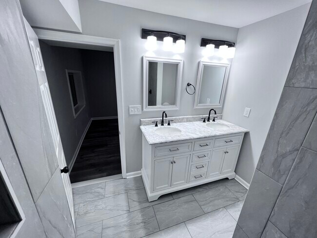 Photo - 4111 Sunnyside Ave House