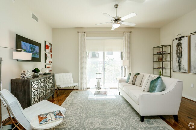 Photo - Luxury 1 Bed in Downtown – Look & Lease Sp... Unit 5CF1