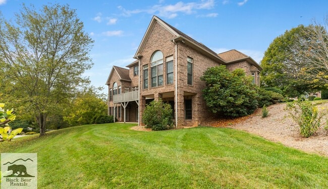 Photo - South AVL - Grand Residence in The Cotswol...