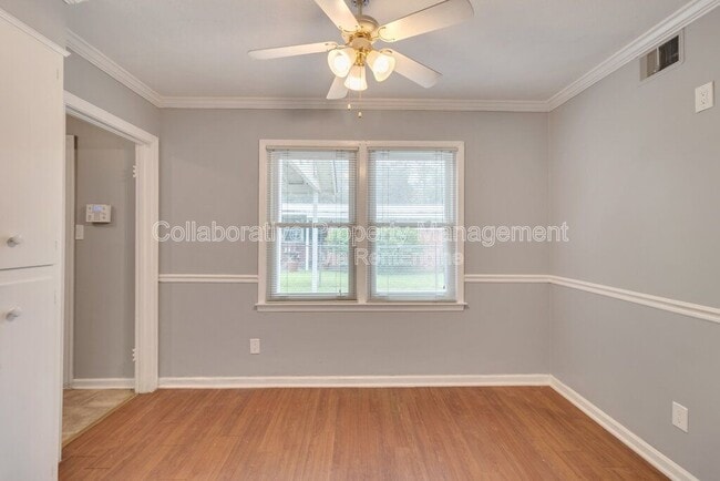 Photo - 319 Tanglewood Rd