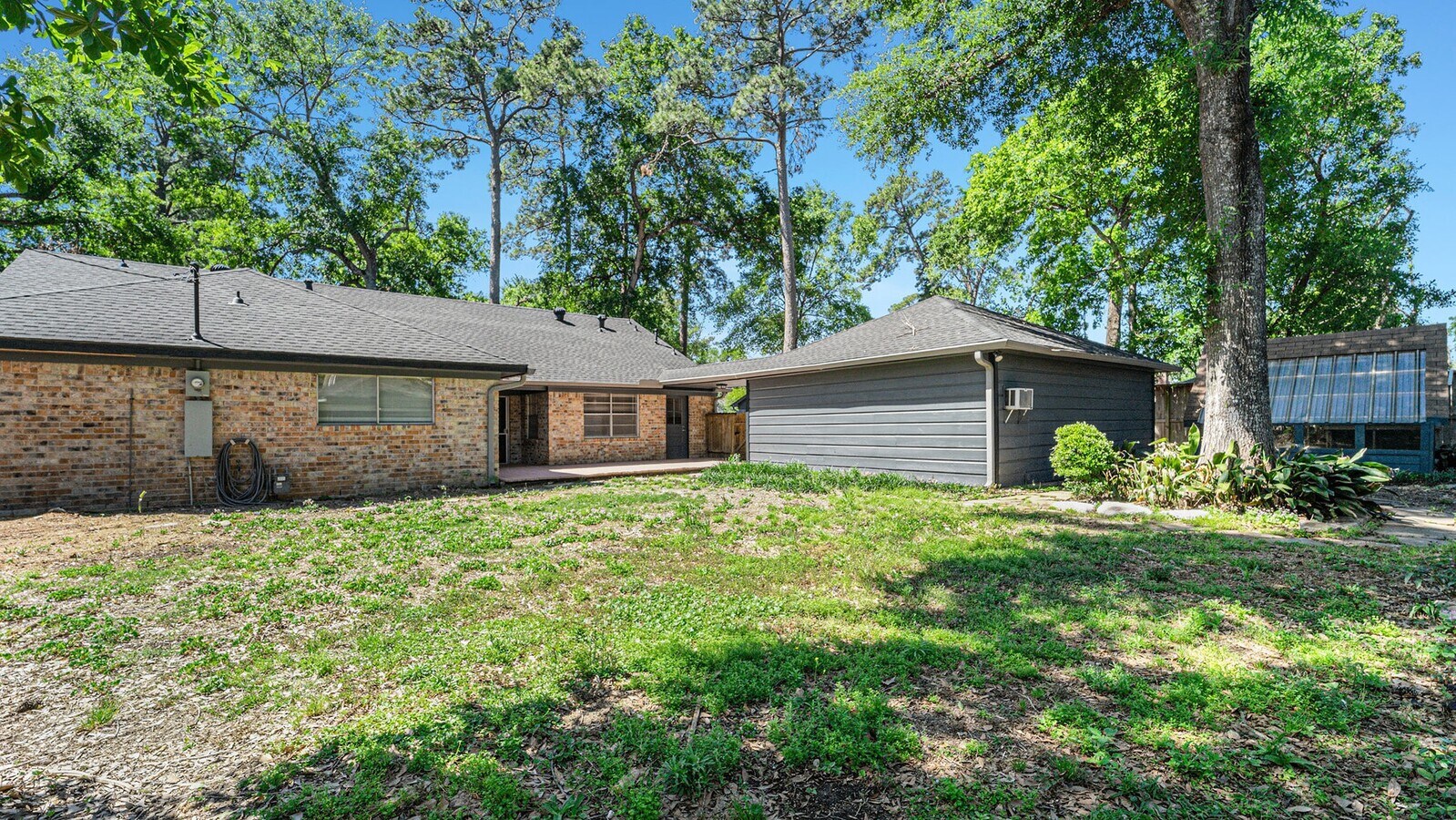 Photo - 1003 Pear Tree Ln