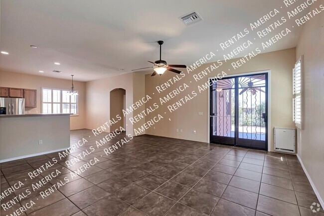 Building Photo - 261 E Forrest Feezor St Rental