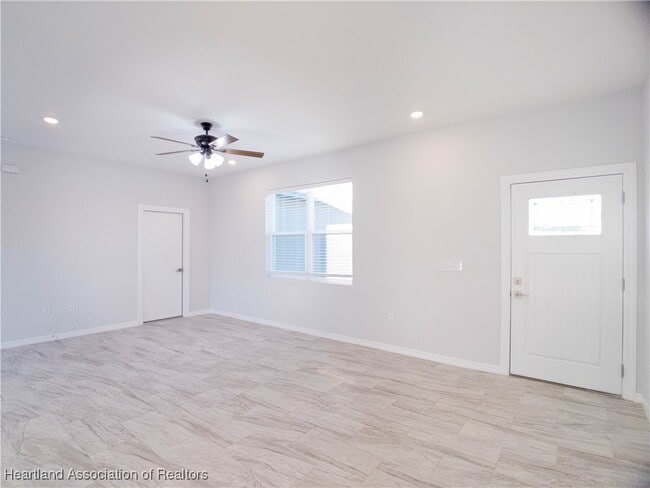 Photo - 1456 Kyra Ave