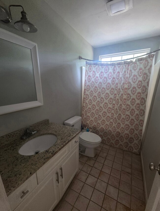 Photo - 318 Brickle Ave