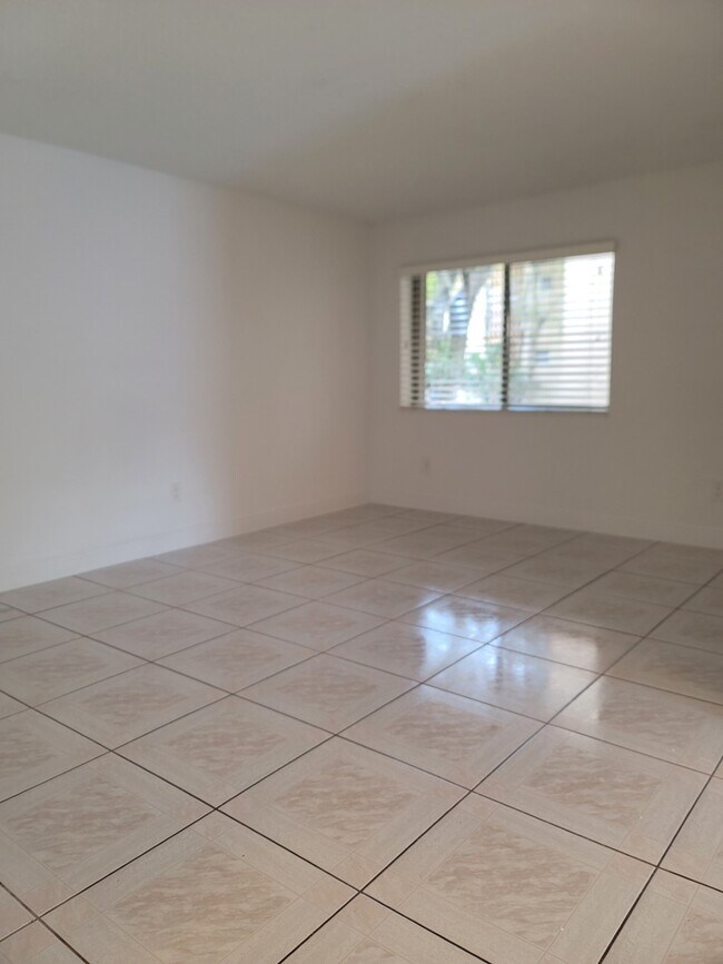 Photo - 8401 SW 107th Ave Unit 260E