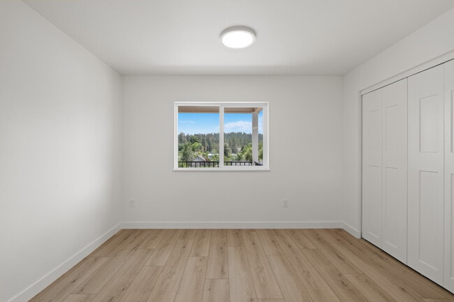 McKinnon Place Apartments