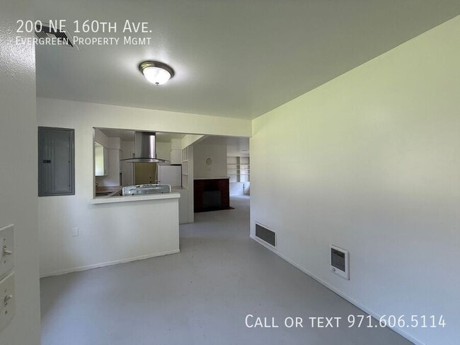 Photo - 200 NE 160th Ave