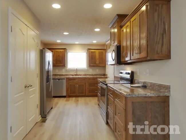 Photo - 1908 Susan Rd