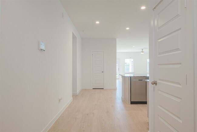 Photo - 4303 Whitefish Ln