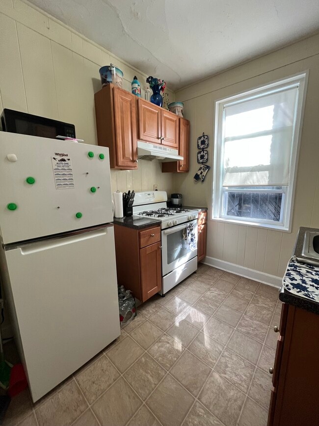 99 Gordon St