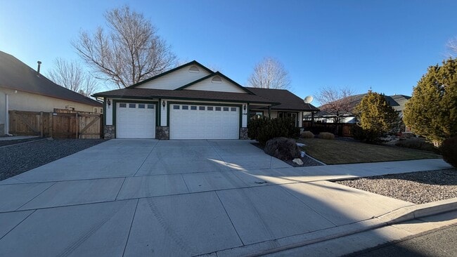 Photo - 3 bedroom, 2 bathroom house in Gardnerville