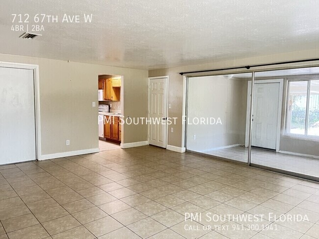Photo - 712 67th Ave W