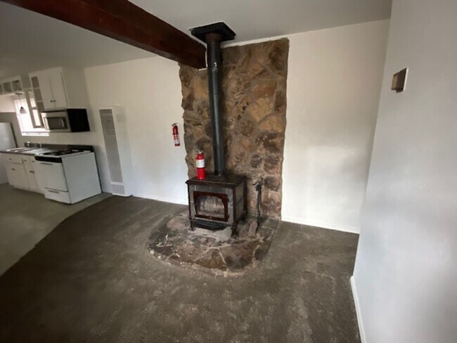 Photo - 982 Woodland Dr Unit 1