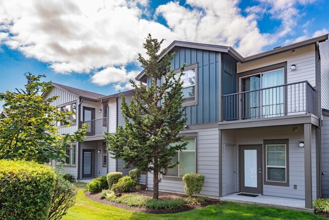 Four Lakes Apartment Homes