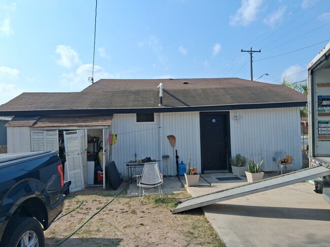 Photo - 228 W Kelly Ave