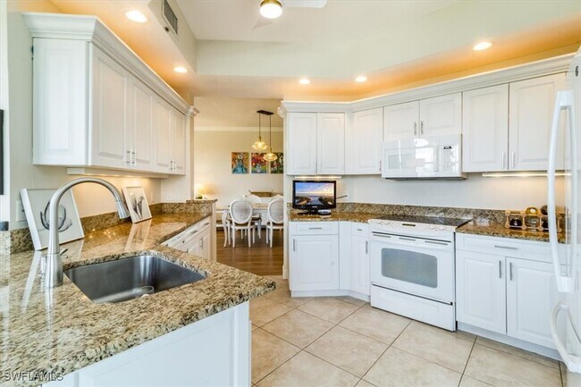 Photo - 7040 Pelican Bay Blvd Unidad D405