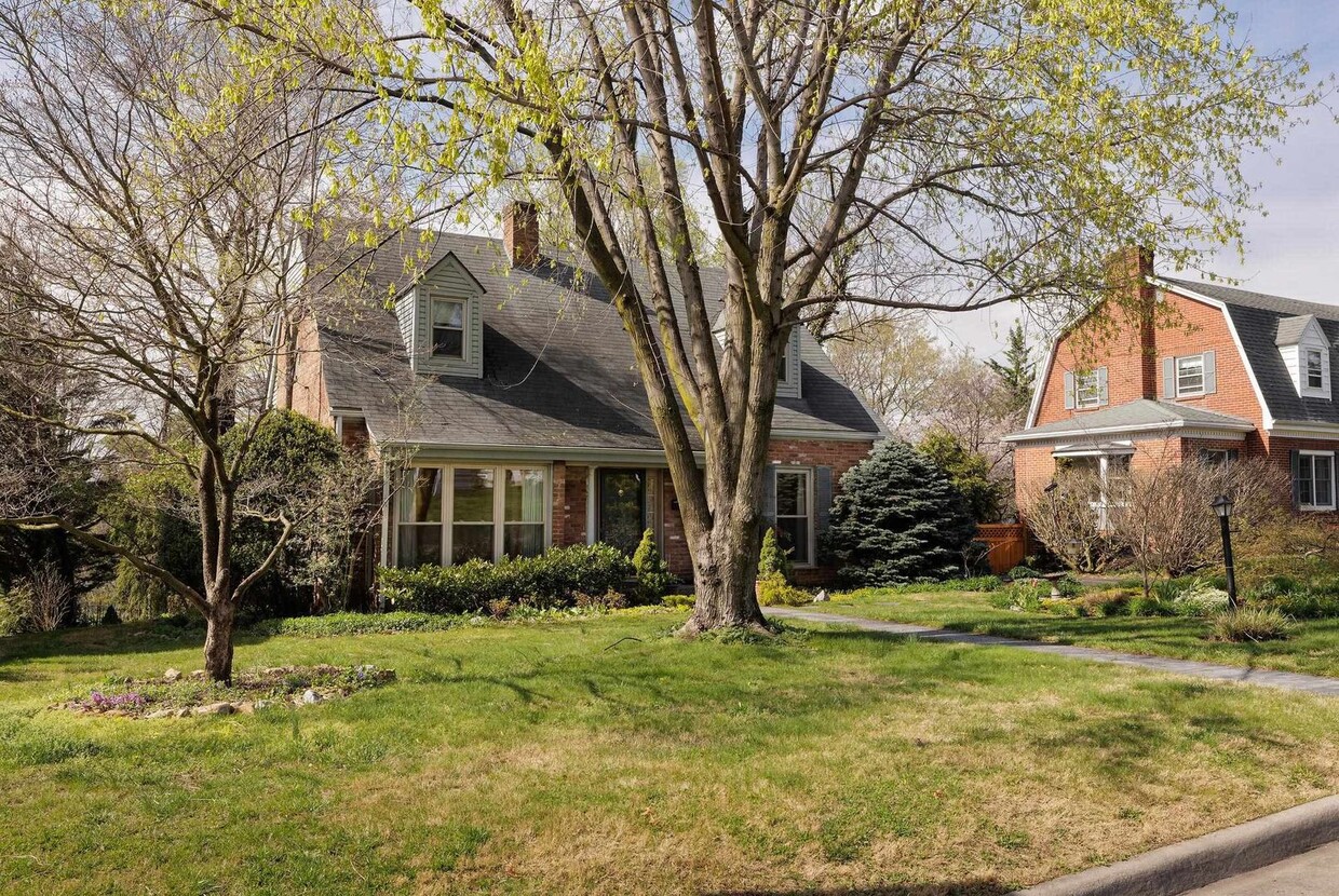 Single Family Home In Harrisonburg - Single Family Home In Harrisonburg