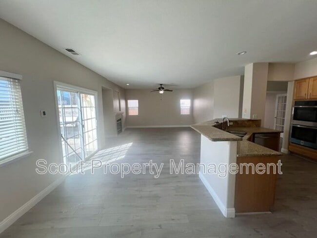 Photo - 33309 Morning View Dr