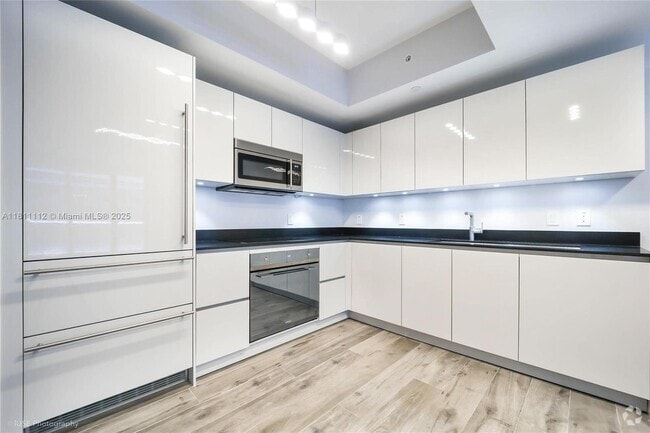 Building Photo - 1010 Brickell Ave Unit 1906 Rental