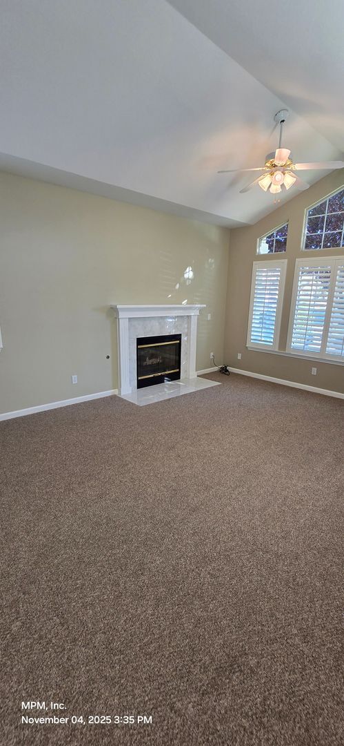 Photo - 3 bedroom 2 Bath home with garage, yard an...