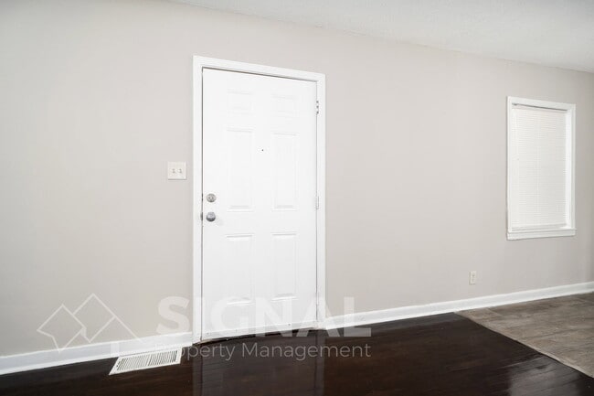 5609 Court O