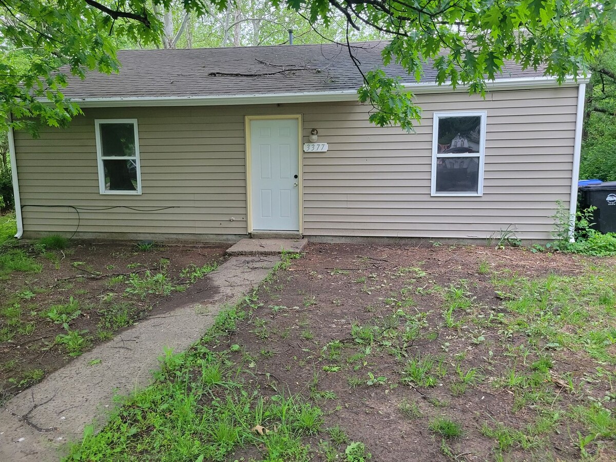 Adorable 2 bed 1 bath house - Adorable 2 bed 1 bath house