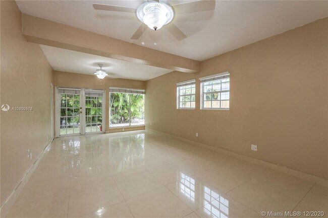 Photo - 9025 Garland Ave