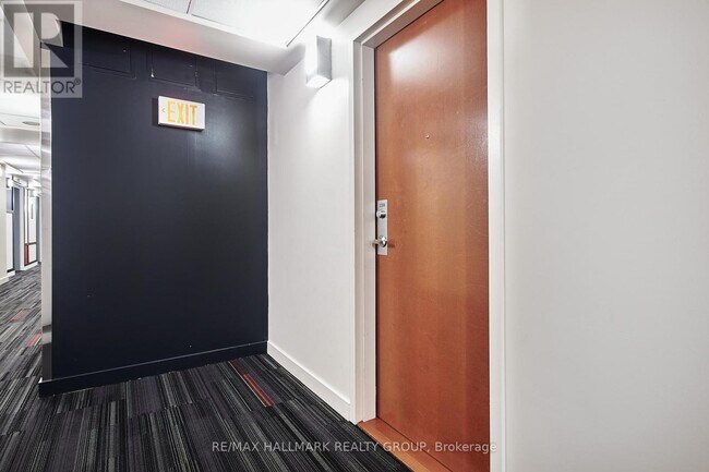 Photo - 324 Laurier Ave W Unité 2306