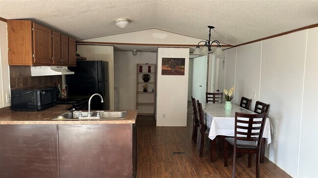 Photo - 23430 Bauer Hockley Rd