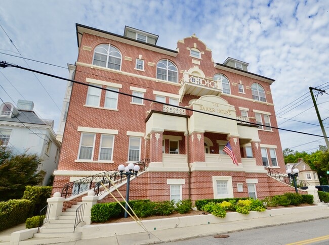 Building Photo - 55 Ashley Ave Unit 10 - 1 Rental