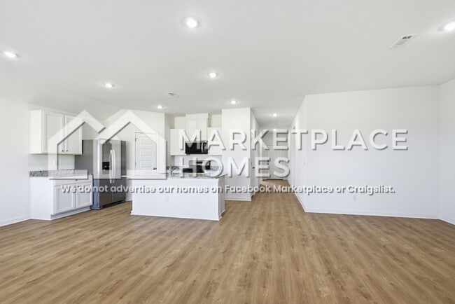 Photo - 3040 Laredo Ln