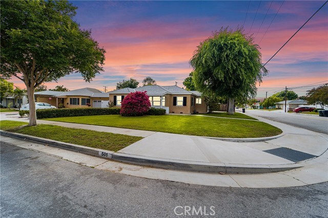 Photo - 501 S Poplar Ave