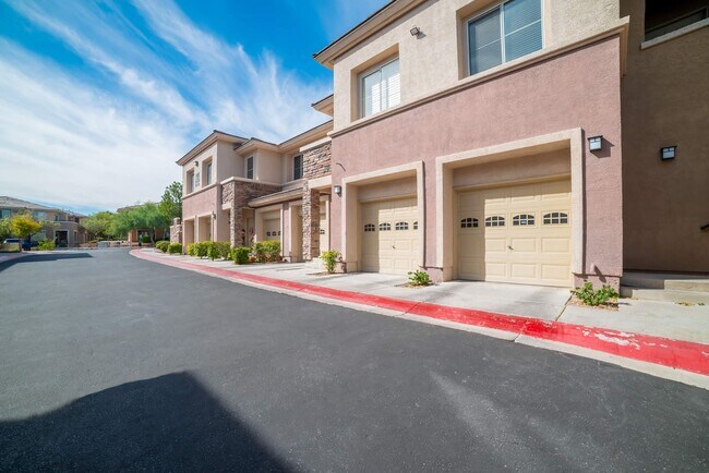 Photo - WOW! AMAZING RENOVATED 3-BEDROOM 3-BATH CO... Unit 103